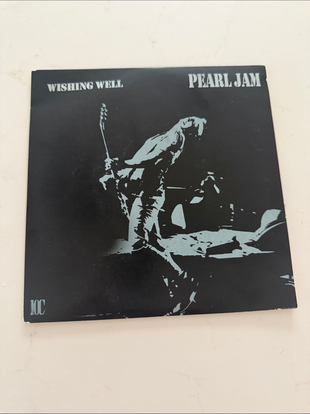 45 RPM, Pearl Jam/Eddie Vedder & Beyoncé - Wishing Well/Redemption
Song 10 Club